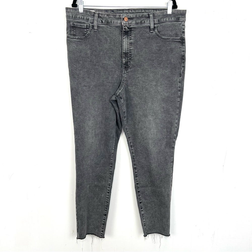 Gap Sky High Universal Jegging Jeans Grey Frayed Hem Plus Size 35 / 20
